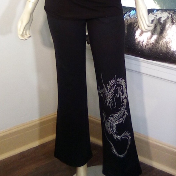 NEW PRODUCTS ONLY - Drawstring Cotton Pant with Rhinestone Dragon - Picture 4 of 10